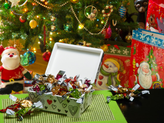 ISDI 6 rotoli argento 16,2 metri totali nastri natalizi decorazione fai da te fai da te per confezionare regali scatole fiori albero natale festa Natale Natale casa addobbi natalizi oro rosso rosa