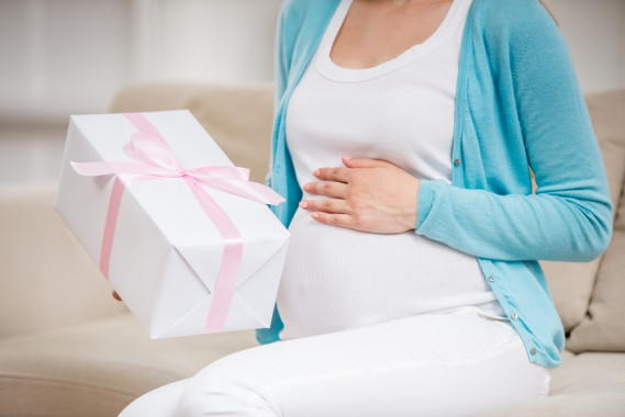 Cosa regalare a una donna incinta: 9 idee regalo
