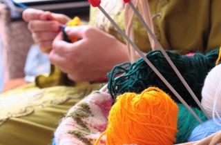 Avviare un lavoro a maglia: le basi per iniziare