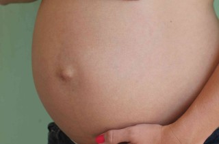 Cosa non mangiare in gravidanza: lista dei cibi vietati