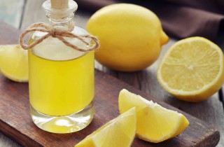 Olio essenziale di limone fatto in casa: come si fa?
