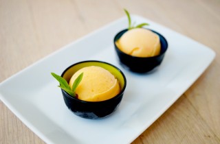 La ricetta del sorbetto mimosa, il dessert da offrire alle amiche per l'8 marzo