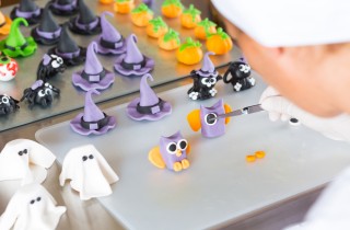 Le 7 decorazioni in pasta di zucchero da fare assolutamente per Halloween