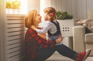 Mamma e papà: 5 promesse da fare ai propri bambini per il 2018