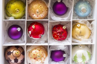 Conservare le decorazioni natalizie dopo le feste: 5 trucchi per riordinarle al meglio