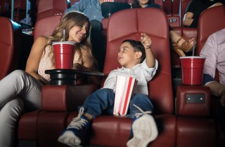 Bambini al cinema: i consigli e l’età giusta per vedere un film sul grande schermo