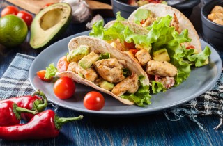 Tacos di pollo, la ricetta per uno spuntino estivo coi fiocchi