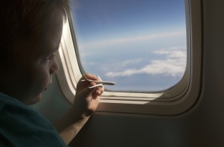 Volare con i bambini, 6 consigli per viaggiare sereni