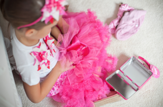 Compleanno bambini: come vestire la festeggiata