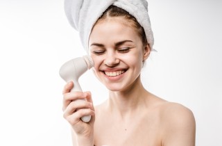 Spazzole per la pulizia del viso, sono realmente utili?