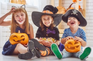 Festa di Halloween in casa: 3 idee per far divertire i bambini