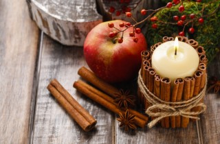Decorazioni natalizie con frutta e spezie: 5 idee belle e profumate