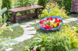 Bordure per aiuole fai da te: 7 idee per abbellire il giardino