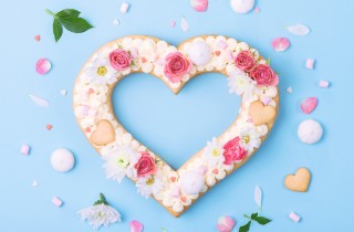 Alphabet cake a forma di cuore: 9 decorazioni che non puoi perdere