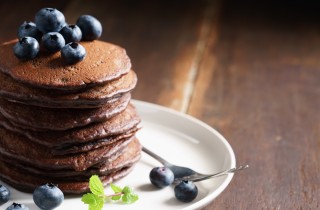 La ricetta dei pancake al cioccolato per la colazione