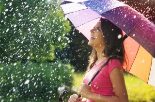 Cosa fare in estate quando piove: 5 idee per il tempo libero