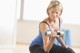 Dimagrire in menopausa: dieta ed esercizi giusti