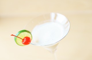 Cocktail White Lady: la storia e la ricetta del celebre drink bianco