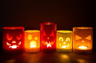Decorazioni Halloween: come fare la lampada con il decoupage