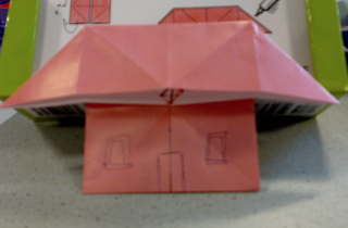 Origami facili per bambini: la casetta