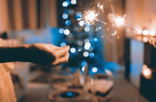 Come festeggiare il Capodanno a casa: 7 idee per la festa perfetta