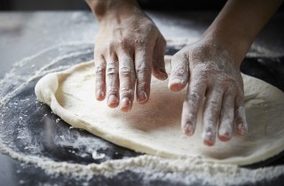 Pizza vegana: come si prepara l’impasto