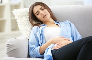 4 motivi per cui potresti avere la nausea senza essere incinta