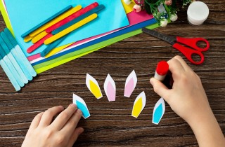 Coniglietto pasquale: idee di carta fai da te per bambini