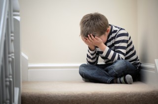 Bullismo e cyberbullismo: 7 segnali che tuo figlio ne è vittima