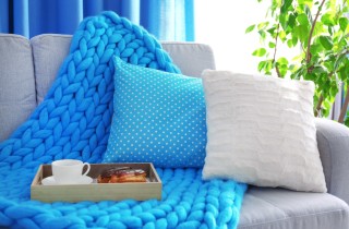 Cuscini per divani: 7 idee decorative per la casa
