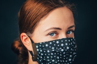 Come curare i segni della mascherina sul viso