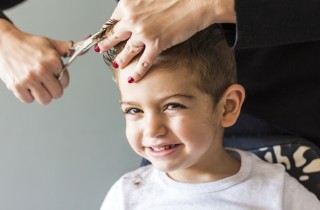 10 errori da evitare quando tagli i capelli a tuo figlio