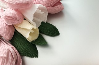 Carta crespa: fiori di magnolia fai da te 