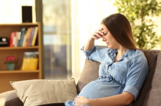 Nausea in gravidanza, come affrontarla