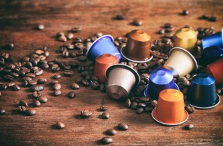 Dove buttare le capsule del caffè usate