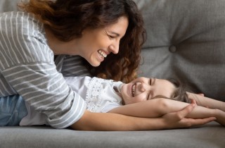3 modi per confortare tuo figlio senza parole