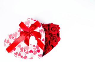 Valentine box fai da te: come farla con il decoupage