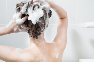 Come scegliere lo shampoo giusto per i tuoi capelli
