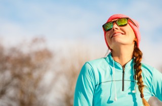 Benefici camminata al freddo: 5 effetti che ti sorprenderanno