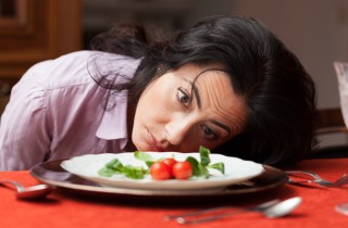 Sbalzi di umore durante la dieta: i consigli per superare il problema