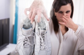 Come evitare che le tue scarpe abbiano un cattivo odore