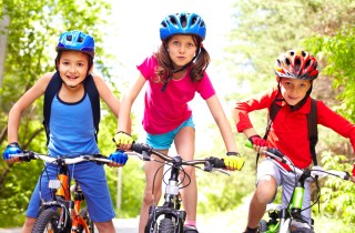 9 benefici della bicicletta per i bambini