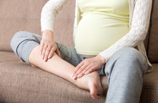 Come alleviare il dolore dei crampi in gravidanza