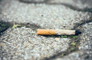 In quanto tempo si decompone una sigaretta?