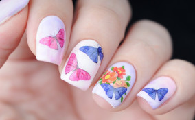 nail art, farfalle, decorazione unghie