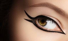 eyeliner grafico