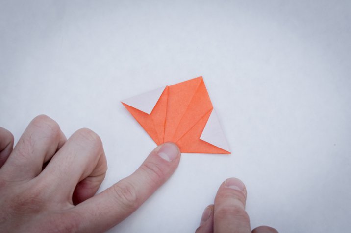 Fiori di carta origami semplici: ecco come farli