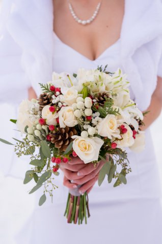 I bouquet da sposa con i fiori invernali più belli