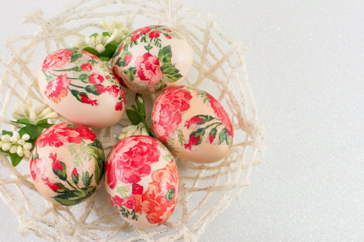 Come decorare le uova di Pasqua con il decoupage