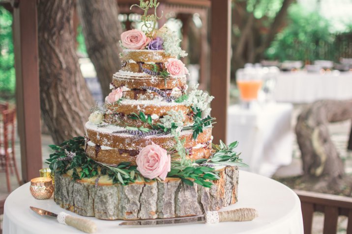Naked cakes per il matrimonio, le torte nuziali "scoperte" più belle per il grande giorno